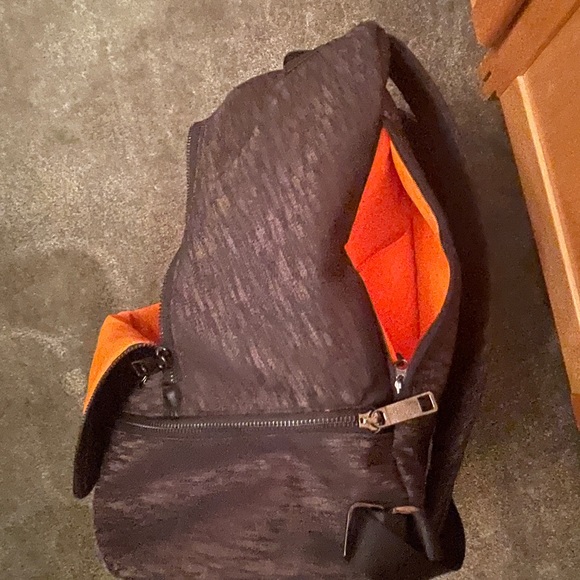 LULULEMON CITY ADVENTURER 21L BACKPACK - Picture 5 of 7